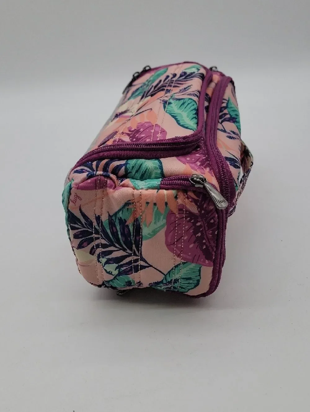 lug stylish cosmetic